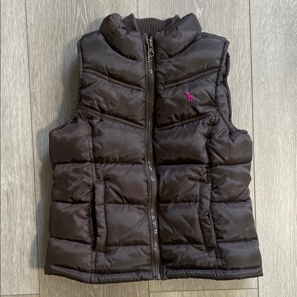 Old Navy Girls Size Small Brown Puffer Vest Puffy Warm Winter Solid Zipper Kids